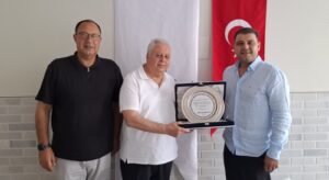 KLEOPATRA OTELCİLER DERNEĞİ’NDE BAYRAK DEĞİŞİMİ: