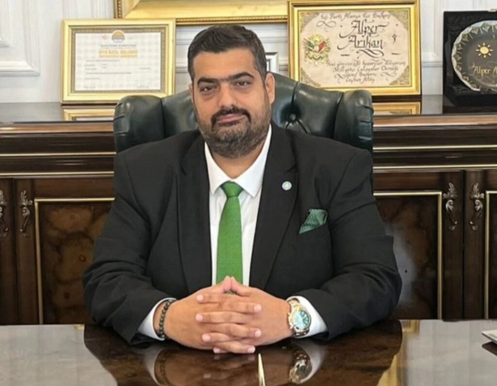 ALANYA ZAFER PARTİSİ’NDE ALPER ARIKAN FARKI