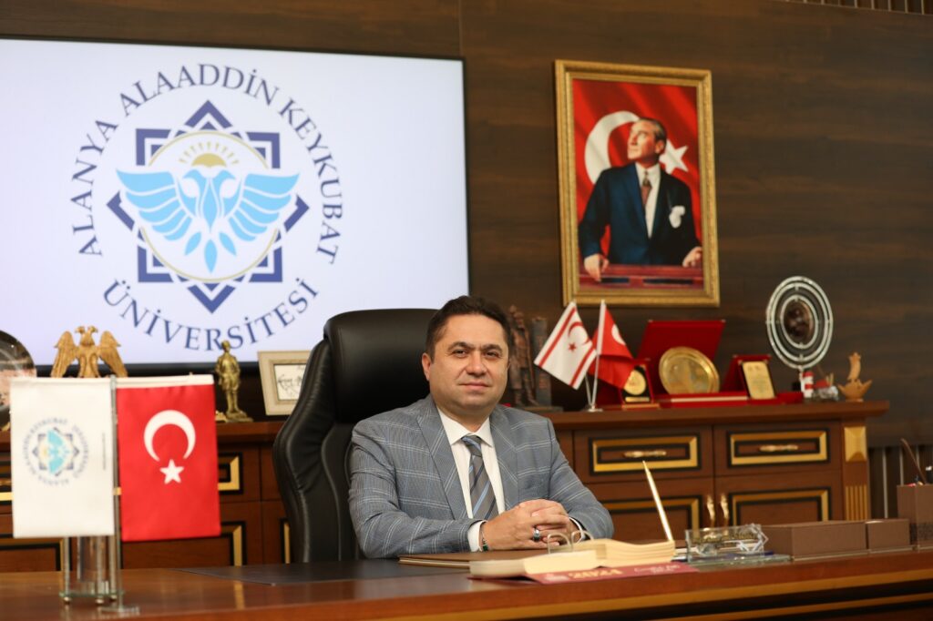 ALKÜ AİLESİ BAYRAMLAŞMA TÖRENİNDE BULUŞTU