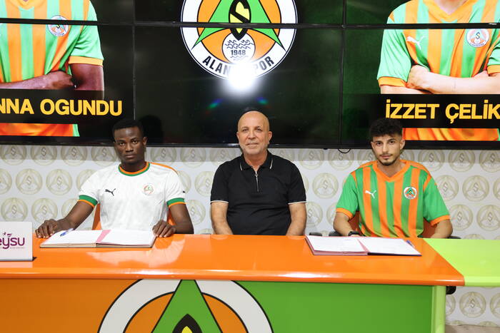 UCHENNA OGUNDU VE İZZET ÇELİK RESMEN ALANYASPOR’DA