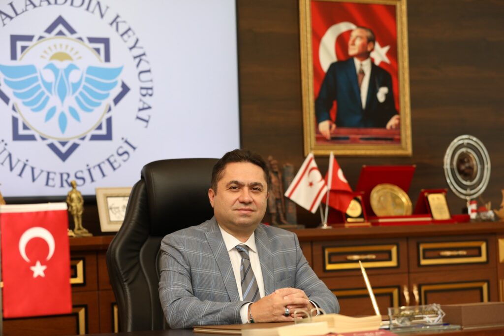 ALKÜ’DE BİLİM ÜSSÜ: MOLEKÜLER TIP MERKEZİ RESMEN KURULDU