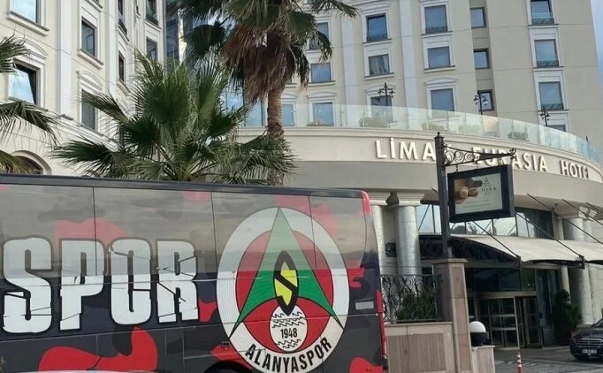 ALANYASPOR, ERTELENEN FENERBAHÇE MAÇINA TEPKİ OLARAK İSTANBUL’A GİTTİ