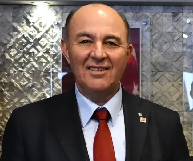 BÜLENT KANDEMİR: “MAHKEME KARARININ HUKUKİ DEĞERİ YOK”