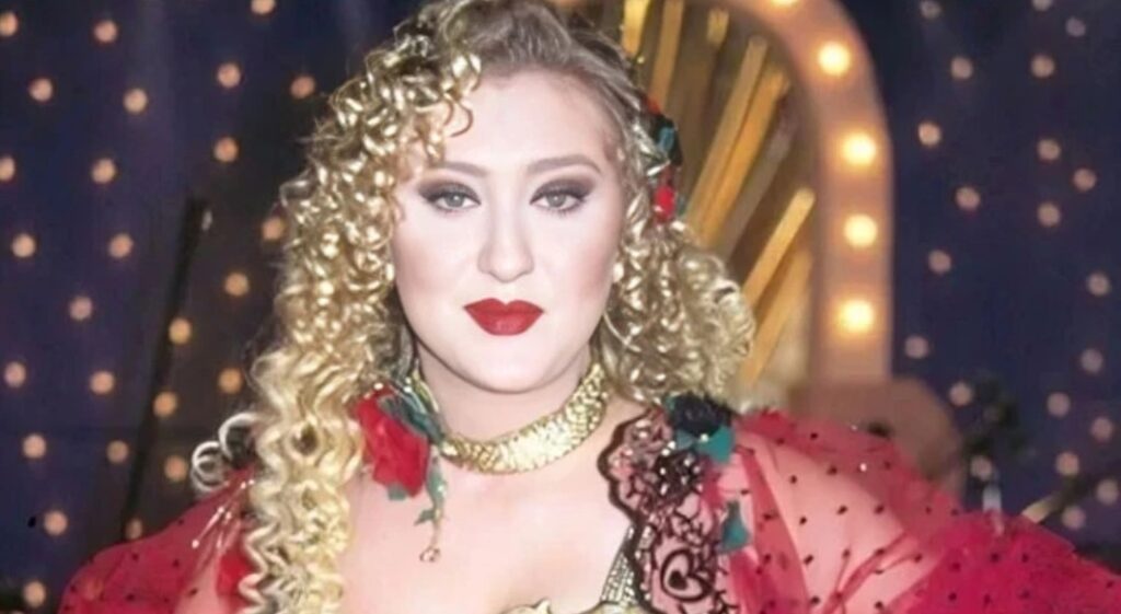 SANAT CAMİASI YASTA: GÜLLÜ HAYATINI KAYBETTİ