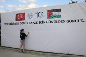 ALKÜ’DEN GAZZE’YE VİCDAN İMZASI!