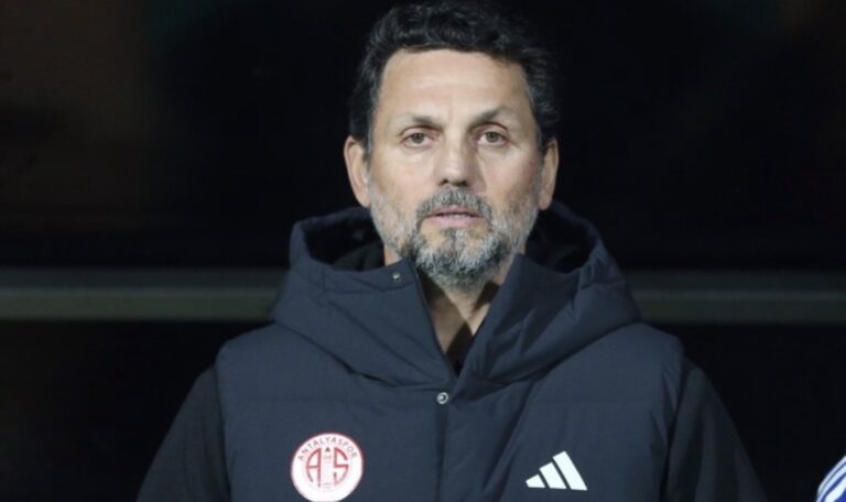 ANTALYASPOR, EROL BULUT İLE YOLLARINI AYIRDI