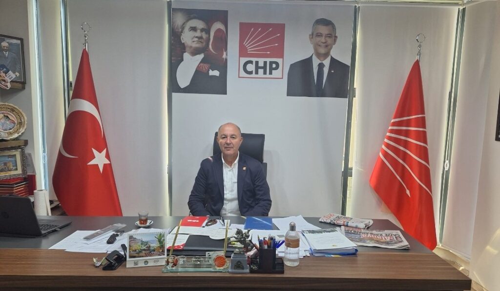 BAŞKAN KANDAMİR: “TURİZM KENTİNDE ÇALIŞAN GEÇİNEMİYORSA BU DÜZEN İFLAS ETMİŞTİR”