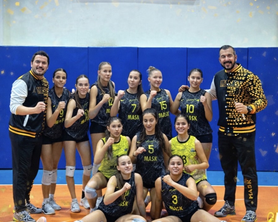 MASK YILDIZ KIZLAR TAKIMI, ADINI FİNAL FOUR’A YAZDIRDI