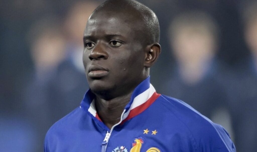 N’GOLO KANTE, RESMEN FENERBAHÇE’DE