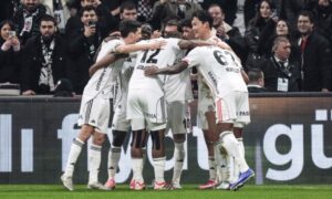 BEŞİKTAŞ ÇEYREK FİNALDE, RİZESPOR KUPAYA VEDA ETTİ