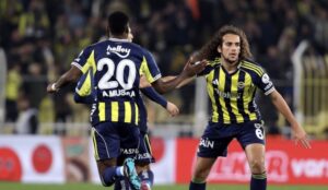 FENERBAHÇE, 90+5’DE ATTIĞI GOLLE SAMSUNSPOR’U MAĞLUP ETTİ