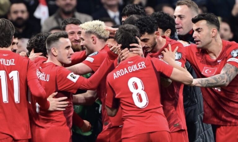 BİZİM ÇOCUKLAR, PLAY-OFF FİNALİNDE!