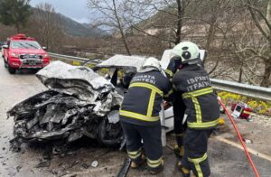 ISPARTA-ANTALYA YOLU KAN GÖLÜNE DÖNDÜ