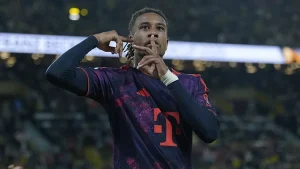 BORUSSİA DORMUND 1-2 BAYERN MÜNİH l MAÇ ÖZETİ İZLE