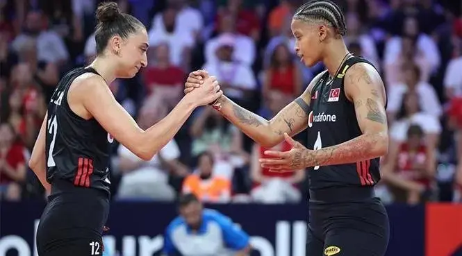 İLK SET SONUCU l TÜRKİYE 1-0 ALMANYA SET SAYISINI İZLE