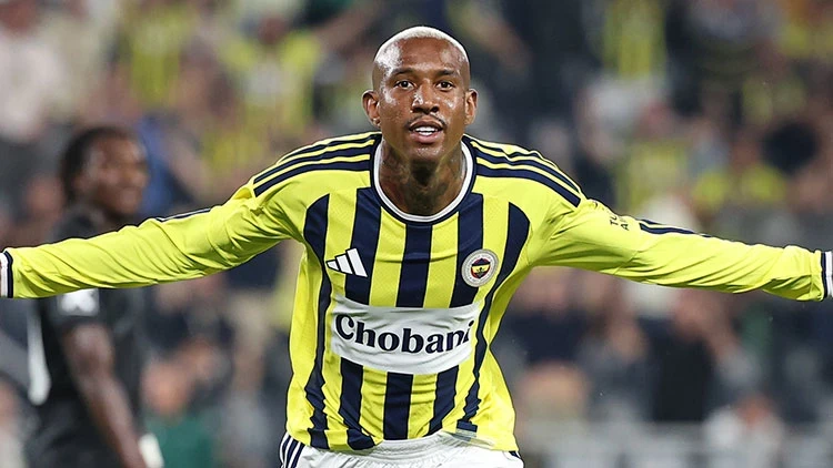 FENERBAHÇE GOLCÜSÜYLE YOLLARINI RESMEN AYIRIYOR!