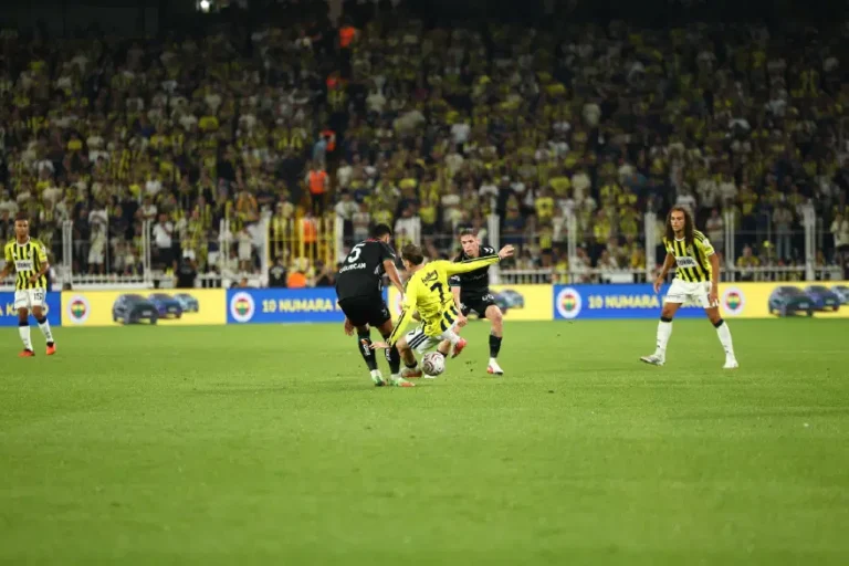 FENERBAHÇE’DEN SON DAKİKA KEREM AKTÜROĞLU AÇIKLAMASI GELDİ