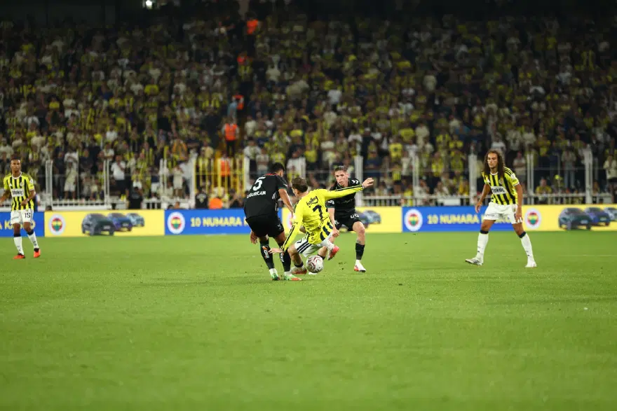 FENERBAHÇE’DEN SON DAKİKA KEREM AKTÜROĞLU AÇIKLAMASI GELDİ