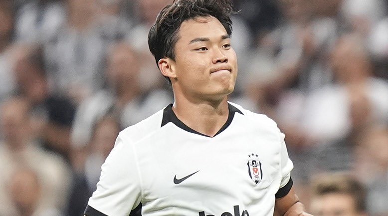 İLK YARI SONUCU l BEŞİKTAŞ 2-0 ZALGİRİS POZİSYONLARI İZLE