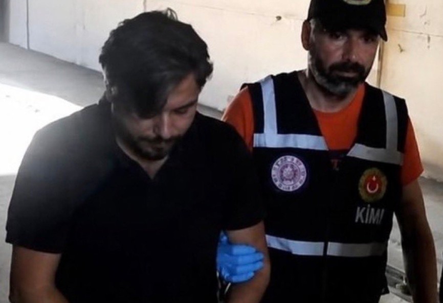 YURT DIŞI YASAĞI OLAN YOUTUBER ARİF KOCABIYIK TIRIN ALTINDAN ÇIKTI