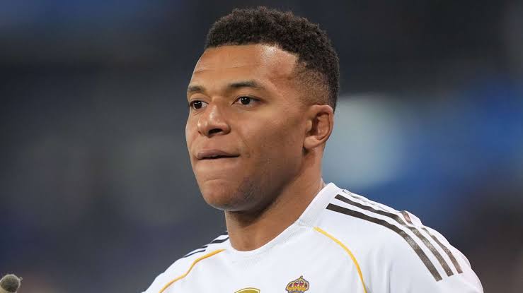 GOOOLL l SCHALKE 0-1 REAL MADRİD GOLÜ İZLE