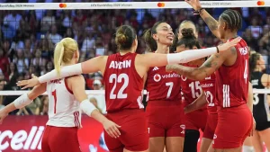 TÜRKİYE-SIRBİSTAN YARI FİNAL MAÇI HANGİ KANALDA? CANLI İZLE