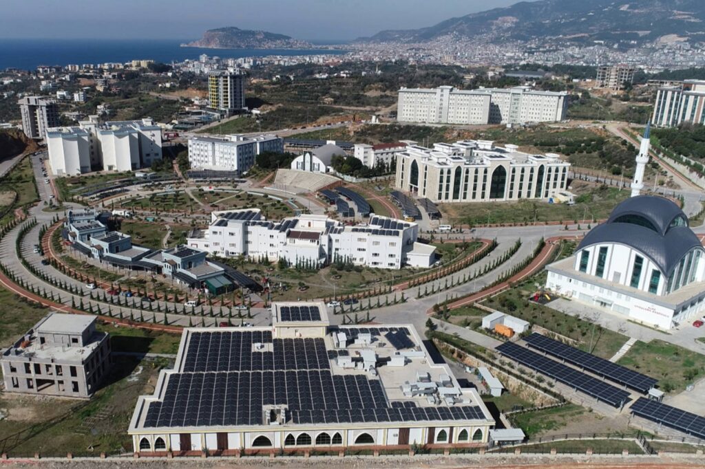 ALKÜ’DE AKADEMİK KADRO HAREKETLİLİĞİ