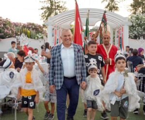 MEHMET ŞAHİN’DEN DİKKAT ÇEKEN DURUŞ