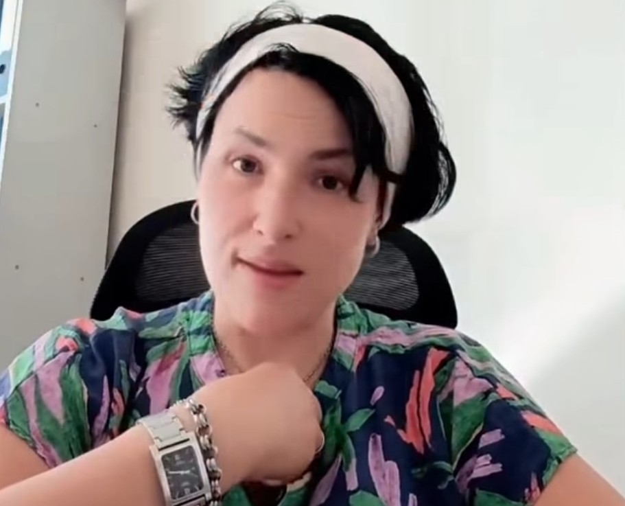 ÇOCUĞUNU CUMA NAMAZINA GÖNDERMEYECEĞİNİ DÜNYAYA DUYURDU