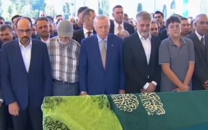 BAŞKAN ERDOĞAN ACILI BABAYI YALNIZ BIRAKMADI