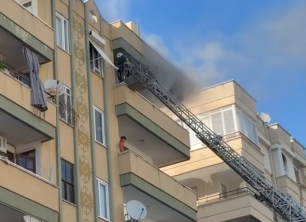 ALANYA’DA 4. KATTA ALEVLER YÜKSELDİ