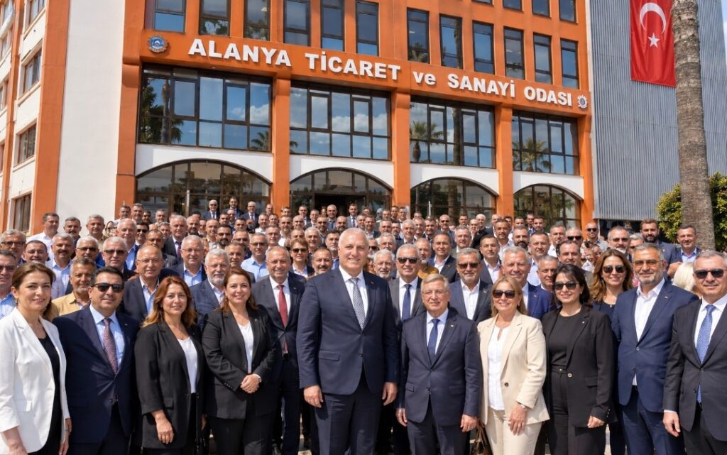 İŞ DÜNYASI NEDEN ERAY BAŞKAN DİYOR?
