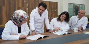 ÖĞRETMEN ÖNLÜKLERİNDE STANDART DÖNEMİ