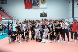 ALANYA’NIN EFELERİ’NDEN KENDİ EVİNDE NET GALİBİYET!