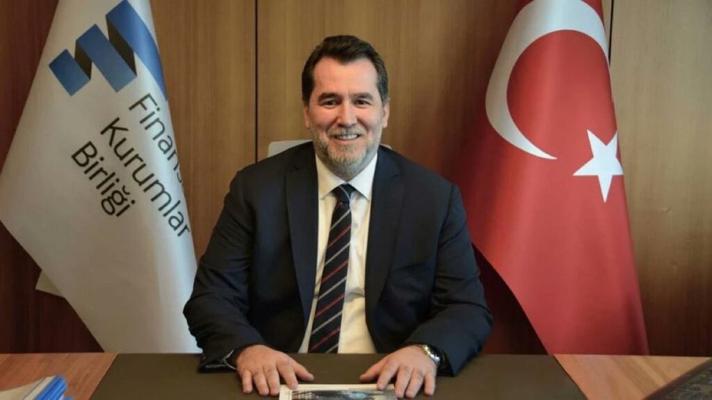 FON SORUŞTURMASINDA ADI GEÇEN ALİ EMRE BALLI OTOMOBİLİNDE ÖLÜ BULUNDU