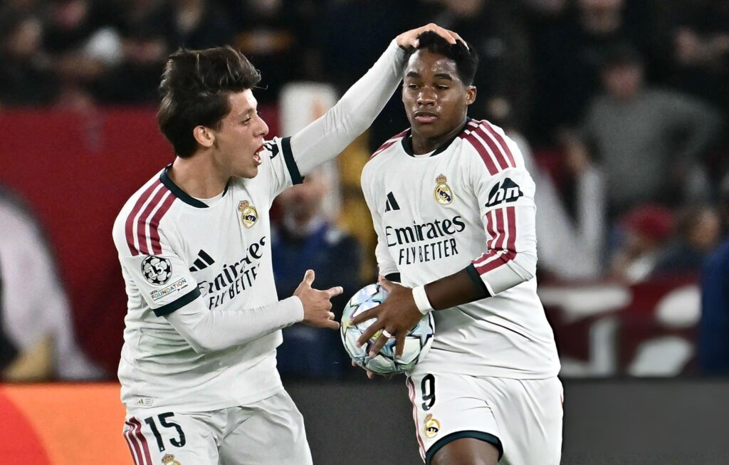 ROMA 3-4 REAL MADRİD l ARDA’NIN YILDIZLAŞTIĞI MAÇIN ÖZETİNİ İZLE
