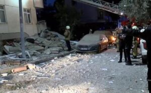 MALTEPE’DE 6 KATLI BİNA ÇÖKTÜ!