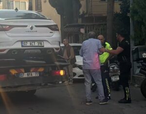 ALANYA’DA ASABİ SÜRÜCÜ POLİSİ AYAĞA KALDIRDI